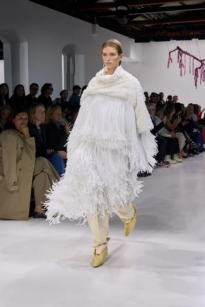 Look 20